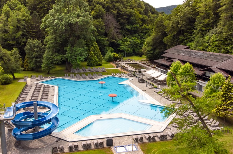 Zunanji bazeni Terme Smarjeske Toplice 6 of 16
