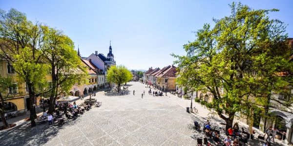 mestni trg novo mesto